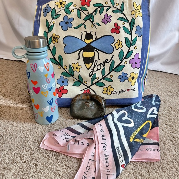 FOUR items Brighton Tote Scarf Water Bottle Coin Purse - Picture 3 of 16